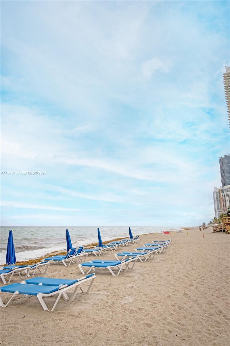 19201 Collins Ave, Unit 720, Sunny Isles Beach, FL 33160 Photo