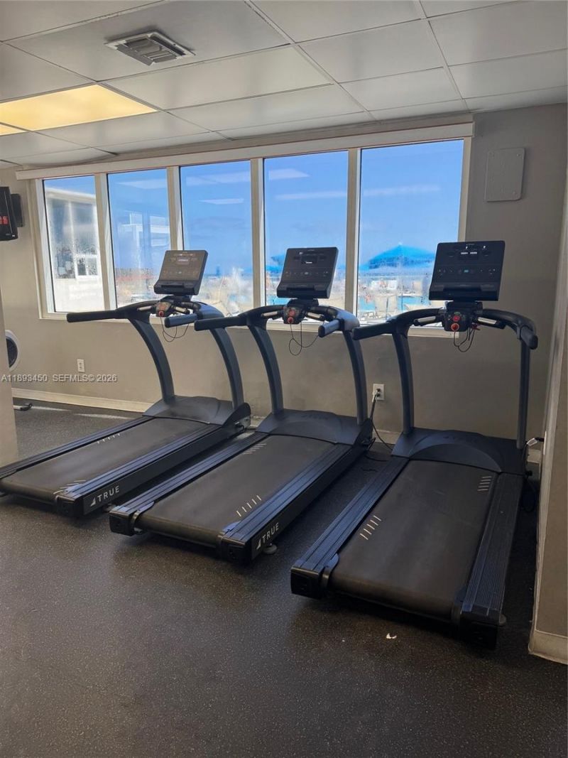 19201 Collins Ave, Unit 720, Sunny Isles Beach, FL 33160 Photo