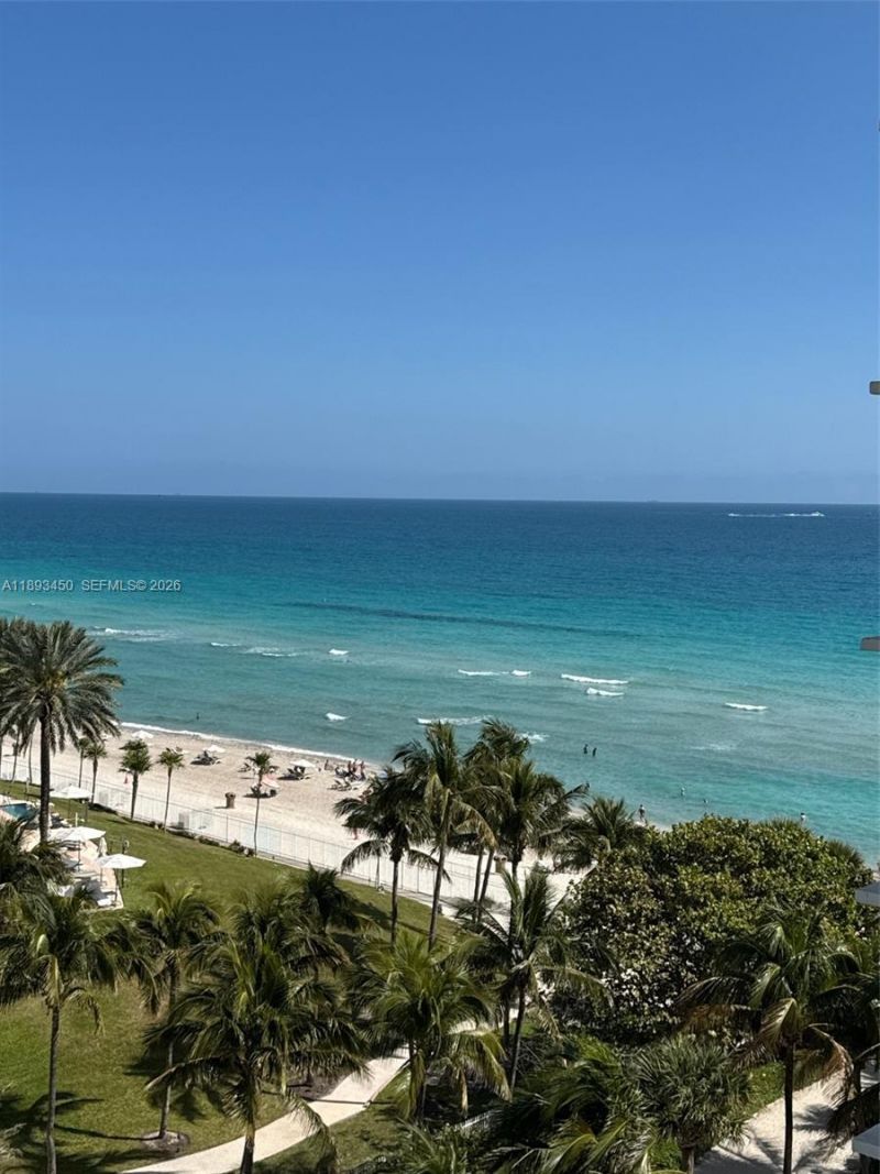 19201 Collins Ave, Unit 720, Sunny Isles Beach, FL 33160 Photo