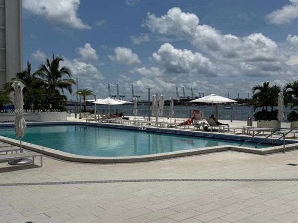 1000 West Ave, Unit 306, Miami Beach, FL 33139