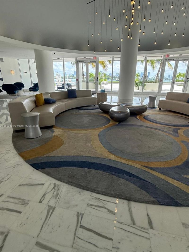 1000 West Ave, Unit 306, Miami Beach, FL 33139 Photo