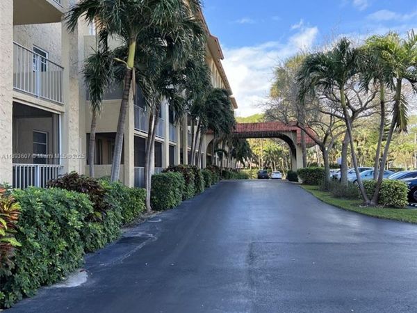 950 Ponce De Leon Rd, Unit 2100, Boca Raton, FL 33432