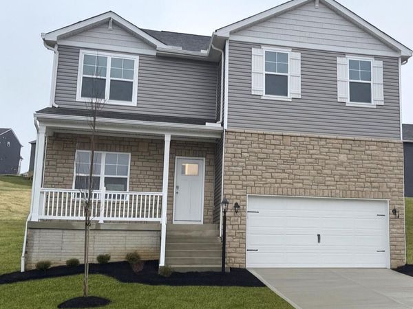 180 Badger Pass, Newark, OH 43055