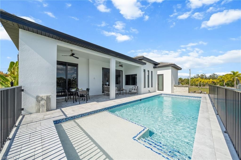 2375 NW 39th Ave, Cape Coral, FL 33993 Photo