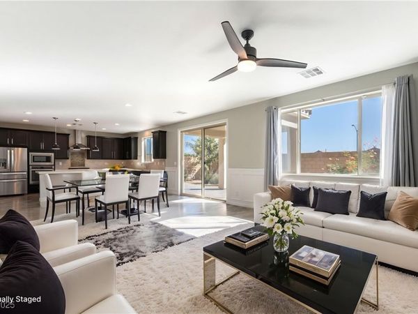 8064 Calico Mesa Street, Las Vegas, NV 89166