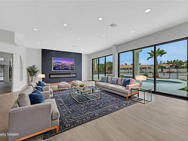 2589 Sun Reef Road, Las Vegas, NV 89128