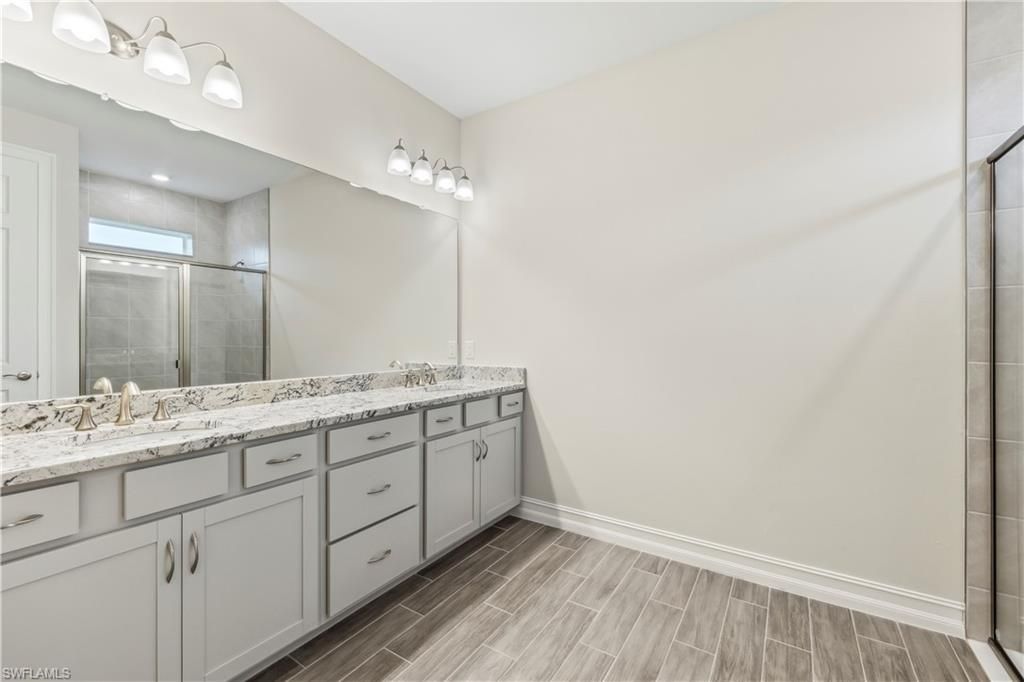 548 Spring Hill Lake Loop, Cape Coral, FL 33993 Photo