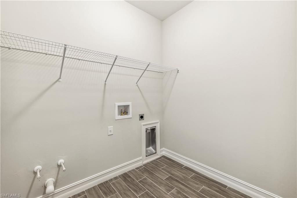 548 Spring Hill Lake Loop, Cape Coral, FL 33993 Photo