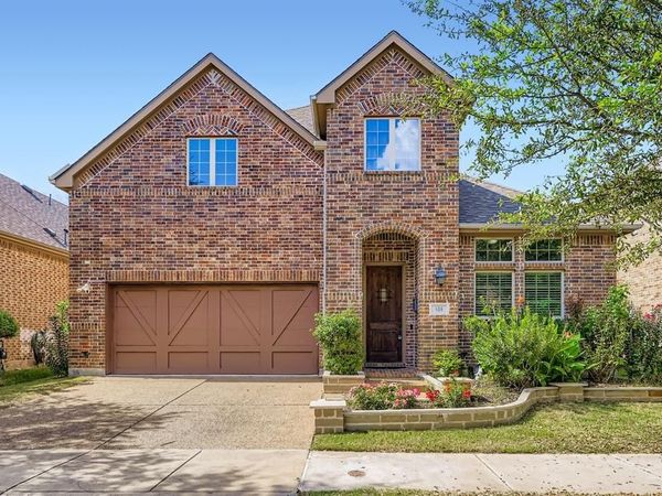 616 Warwick Boulevard, Lewisville, TX 75056