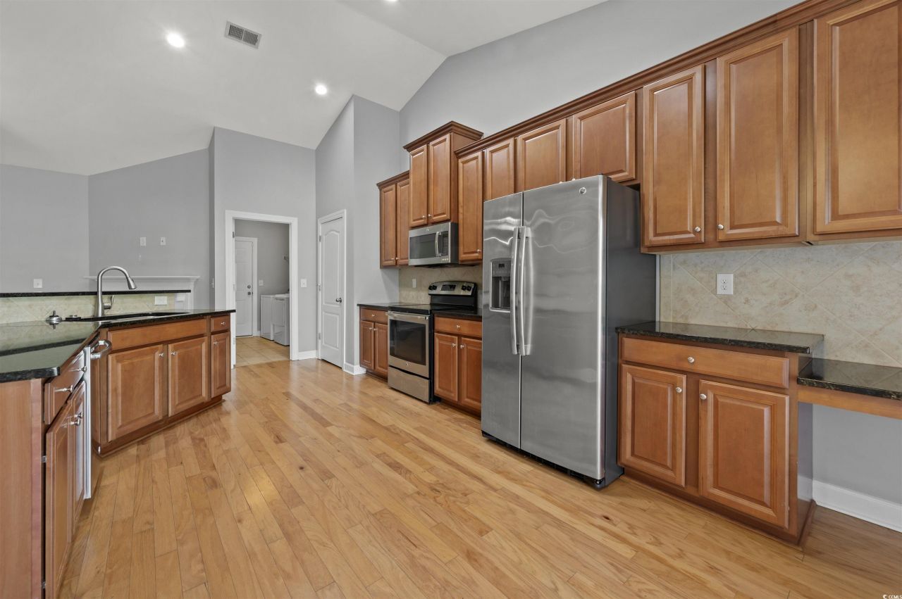 2331 Heritage Loop Photo 10