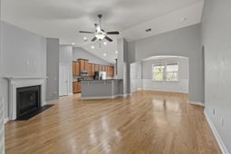 2331 Heritage Loop photo 4