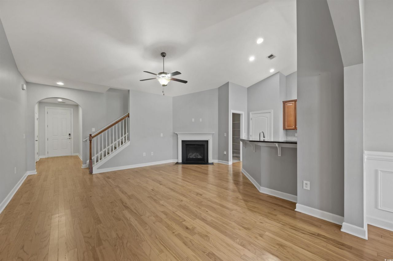 2331 Heritage Loop Photo 5