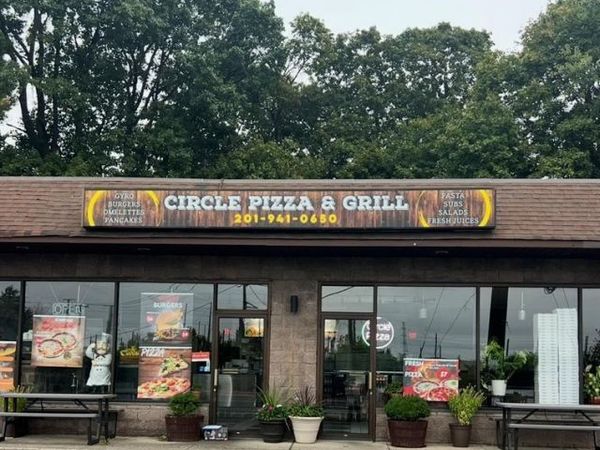 550 Broad Avenue, RIDGEFIELD, NJ 07657