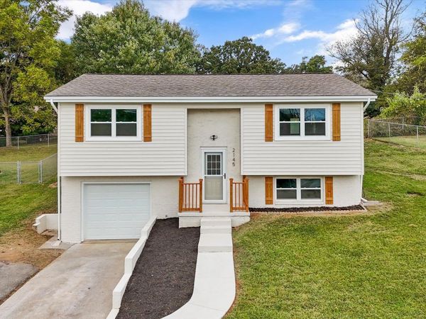 2145 Highland Rd, Maryville, TN 37801