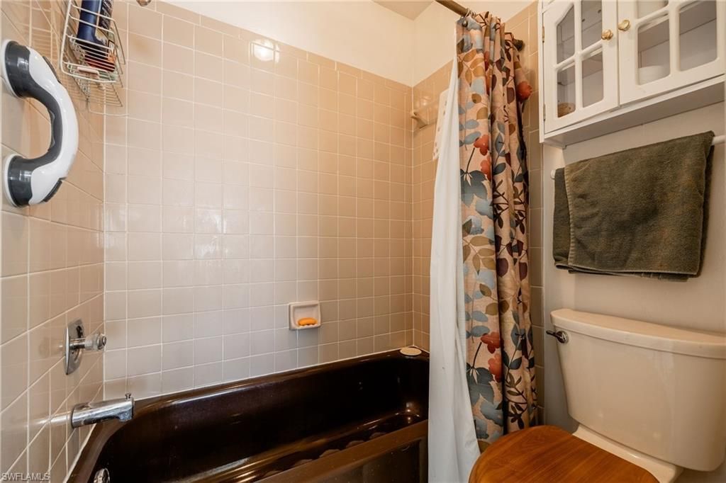 220 Oakmont Pkwy, Lehigh Acres, FL 33936 Photo