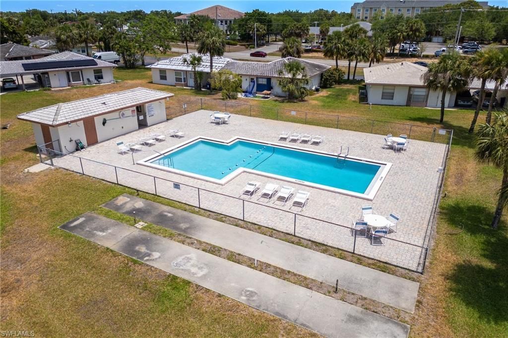 220 Oakmont Pkwy, Lehigh Acres, FL 33936 Photo