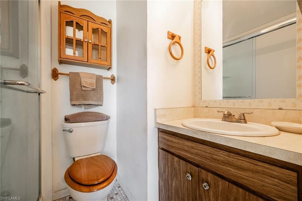 220 Oakmont Pkwy, Lehigh Acres, FL 33936 Photo