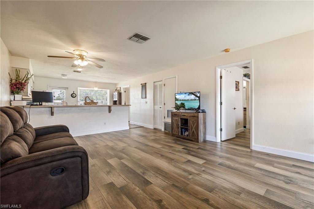 220 Oakmont Pkwy, Lehigh Acres, FL 33936 Photo