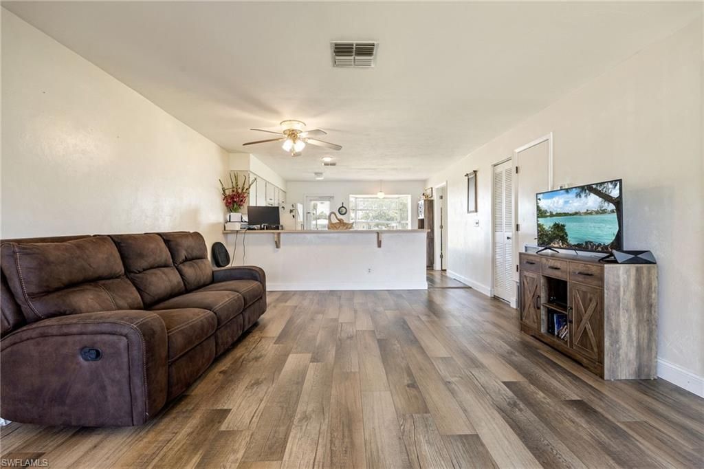 220 Oakmont Pkwy, Lehigh Acres, FL 33936 Photo