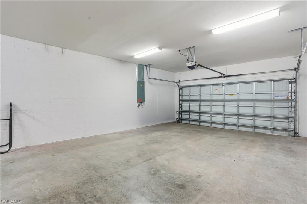 17003 Oakstead Dr, Alva, FL 33920 Photo