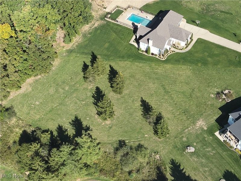 Whispering Pines Drive NE, New Philadelphia, OH 44663 Photo 6