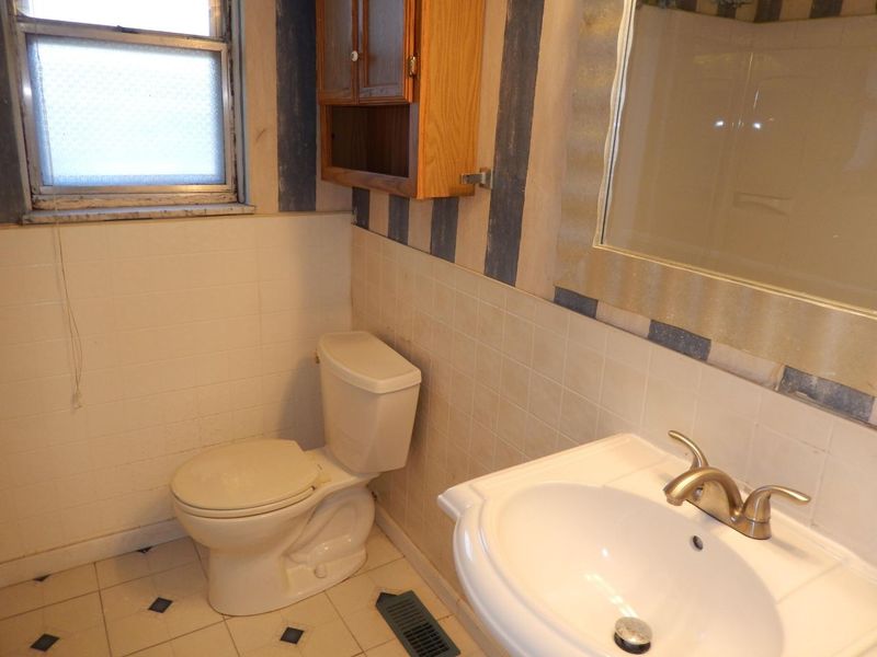 5480 Rockwood Court, Unit R1, Columbus, OH 43229 Photo 17