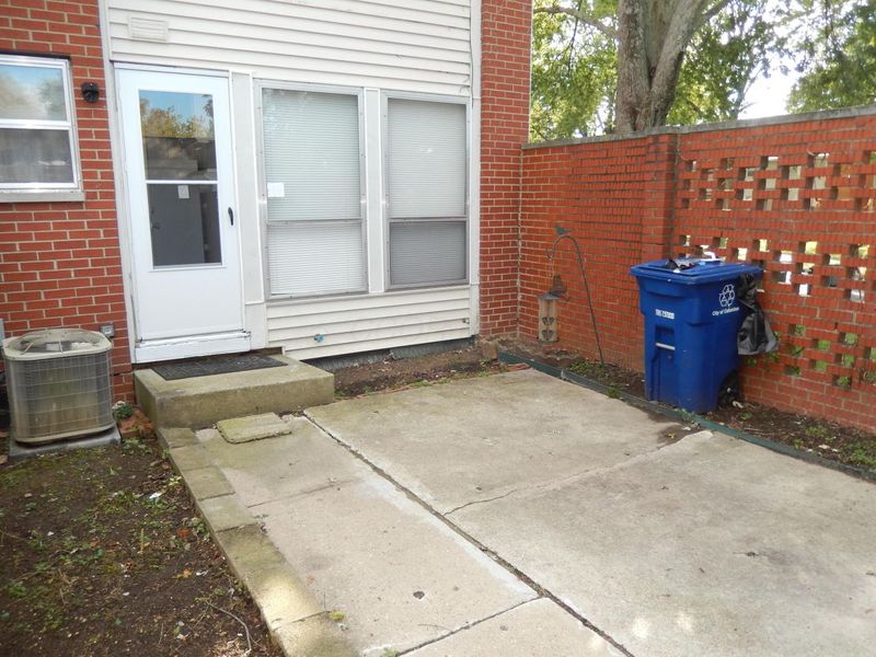 5480 Rockwood Court, Unit R1, Columbus, OH 43229 Photo 28