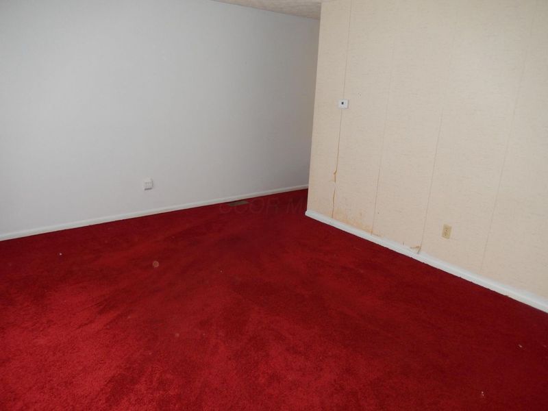 5480 Rockwood Court, Unit R1, Columbus, OH 43229 Photo 5