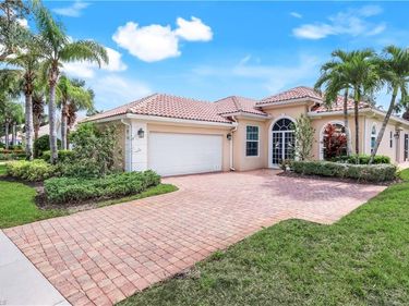 15395 Trevally WAY, BONITA SPRINGS, FL 34135