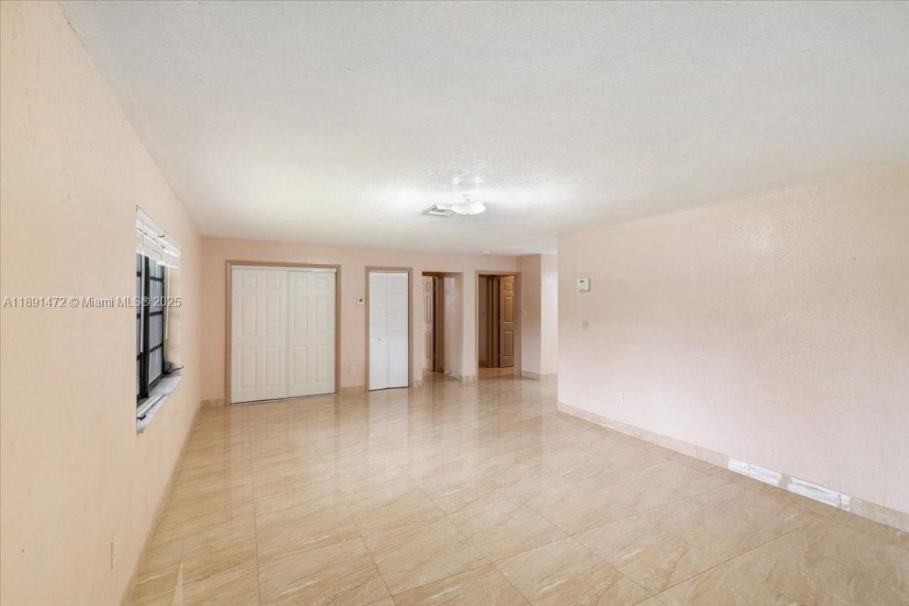 17001 NW 28th Ave, Miami Gardens, FL 33056 Photo