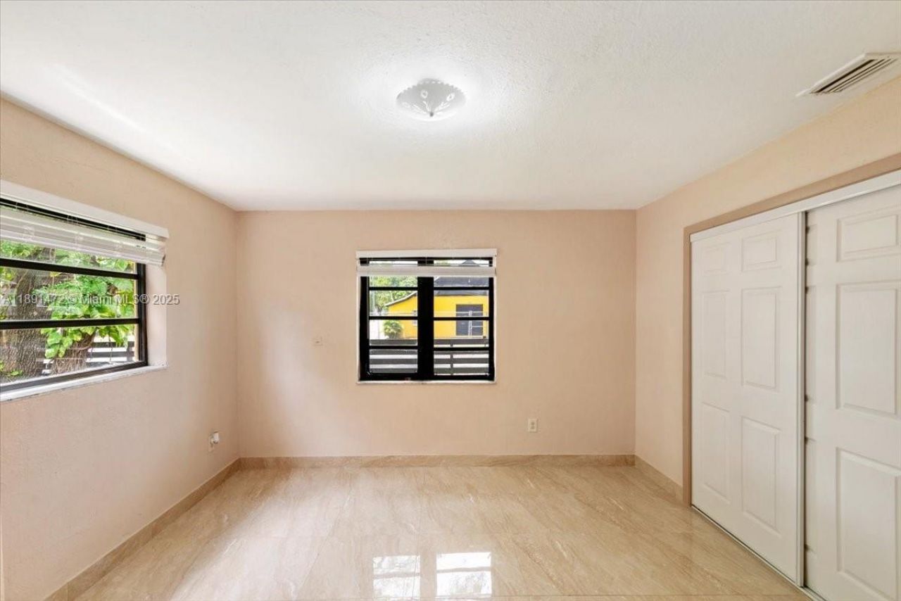 17001 NW 28th Ave, Miami Gardens, FL 33056 Photo