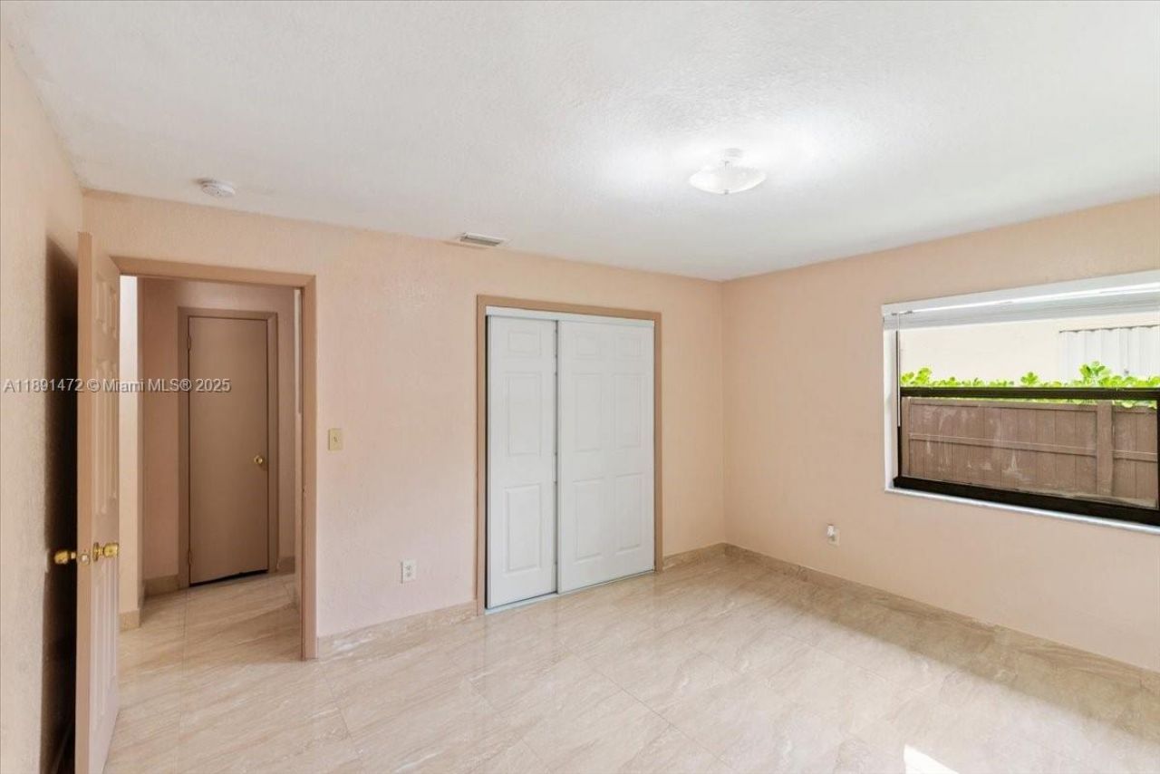 17001 NW 28th Ave, Miami Gardens, FL 33056 Photo