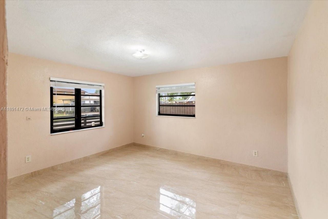 17001 NW 28th Ave, Miami Gardens, FL 33056 Photo