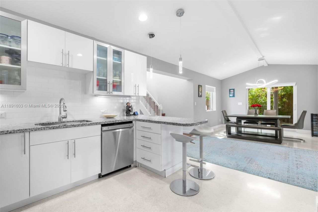 1609 NE 20th Ave, Fort Lauderdale, FL 33305 Photo