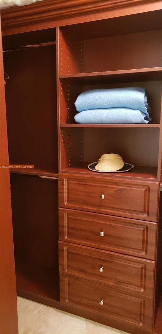 1121 Crandon Blvd, Unit F1004, Key Biscayne, FL 33149 Photo