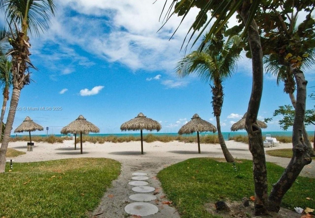 1121 Crandon Blvd, Unit F1004, Key Biscayne, FL 33149 Photo