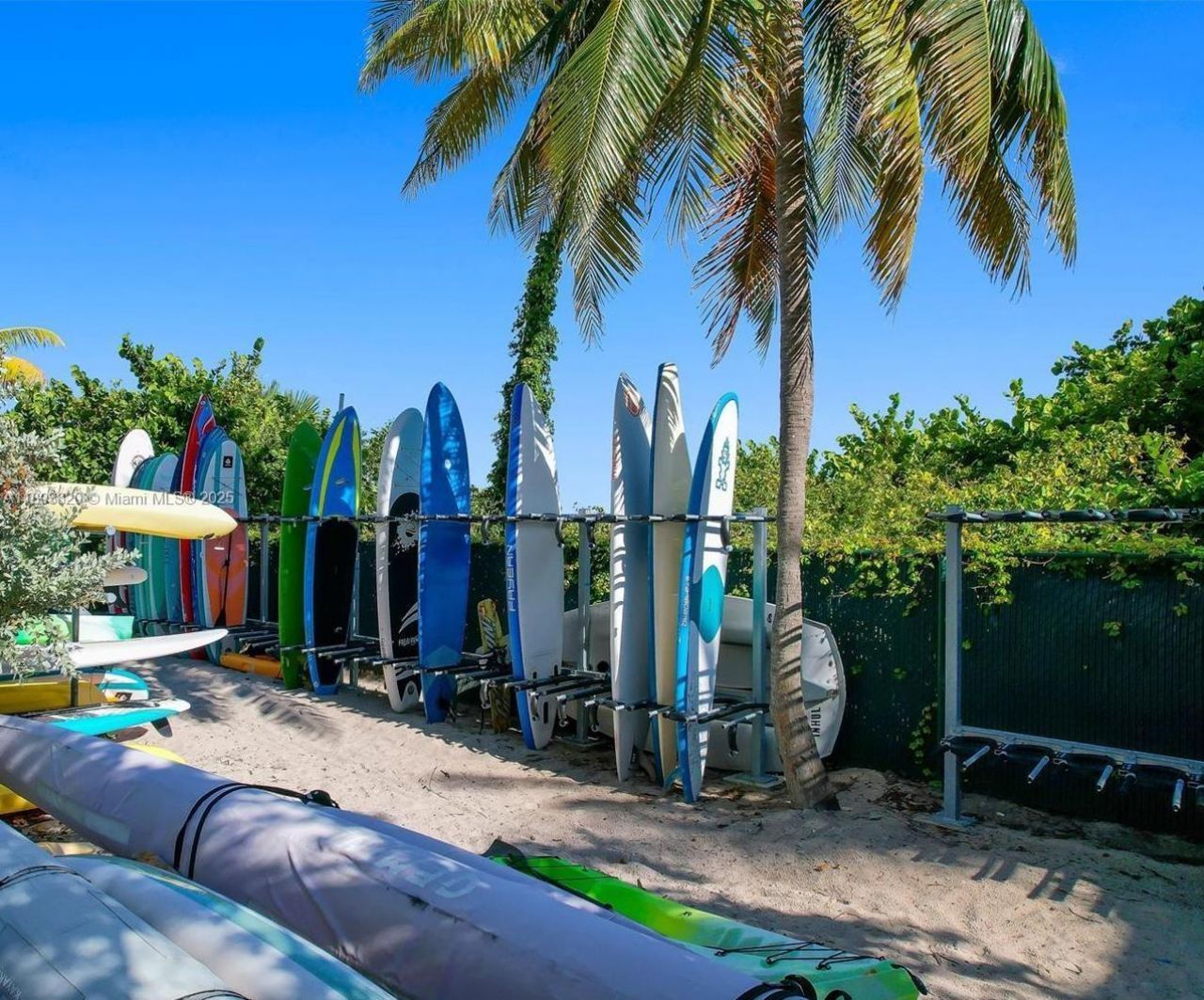 1121 Crandon Blvd, Unit F1004, Key Biscayne, FL 33149 Photo