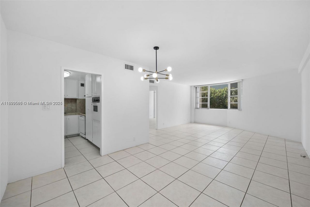 3301 NE 5th Ave, Unit 307, Miami, FL 33137 Photo