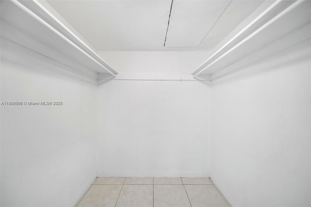 3301 NE 5th Ave, Unit 307, Miami, FL 33137 Photo