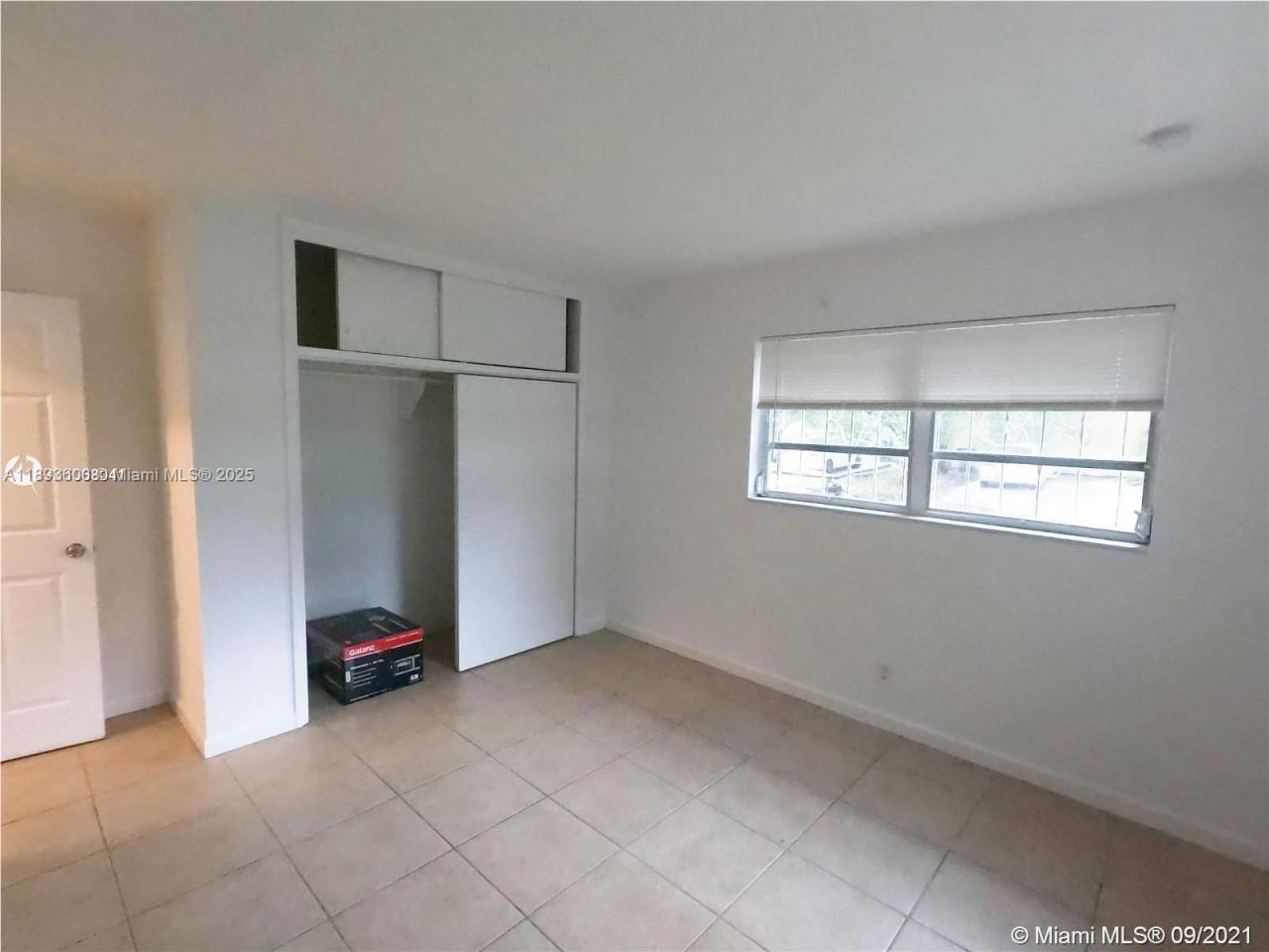 412 SW 10 St, Hallandale Beach, FL 33009 Photo