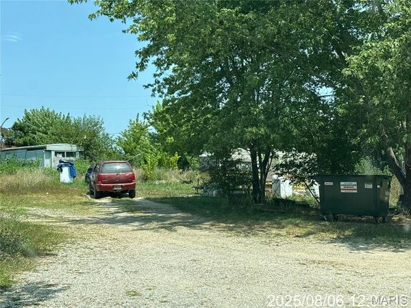 17811 Highway 32, Licking, MO 65542