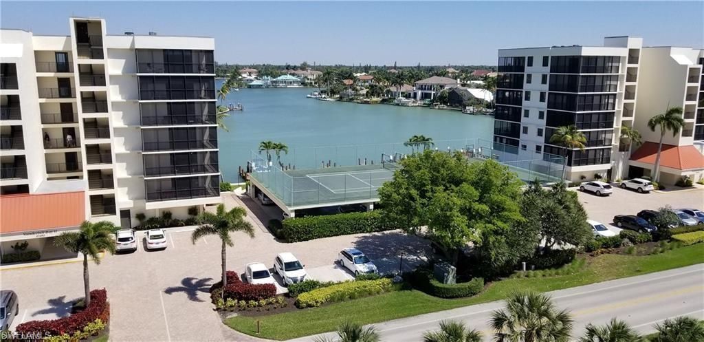 10475 Gulf Shore Dr, Unit 114, Naples, FL 34108 Photo