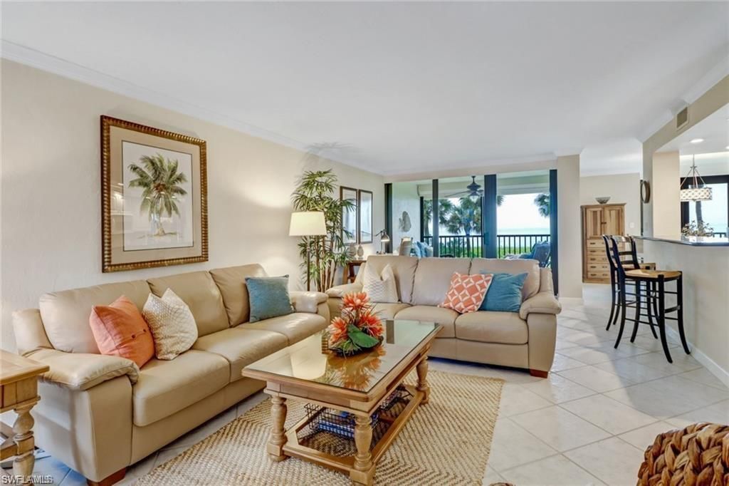 10475 Gulf Shore Dr, Unit 114, Naples, FL 34108 Photo