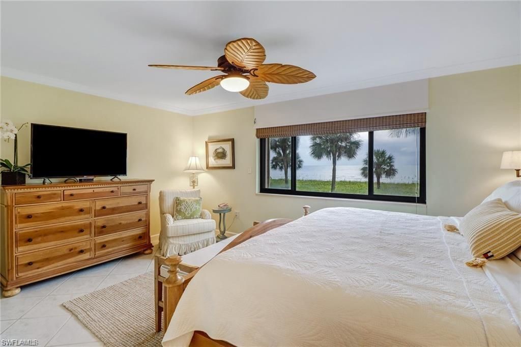 10475 Gulf Shore Dr, Unit 114, Naples, FL 34108 Photo