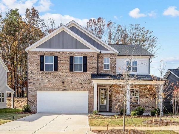 8233 Franklin Trail Street, Mint Hill, NC 28227