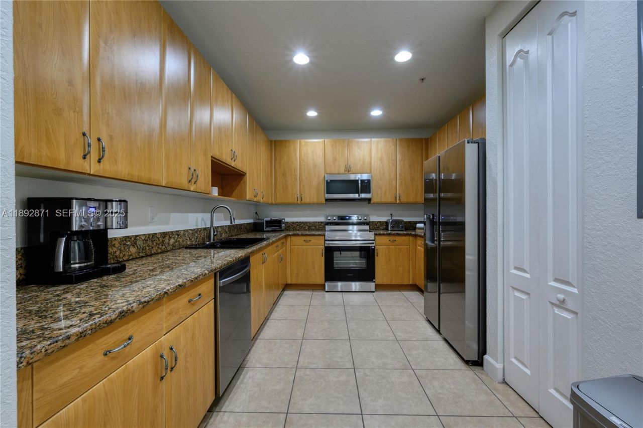 430 SW 147th Ave, Pembroke Pines, FL 33027 Photo