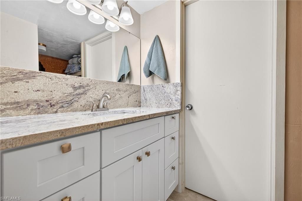 2244 Winkler Ave, Unit 213, Fort Myers, FL 33901 Photo