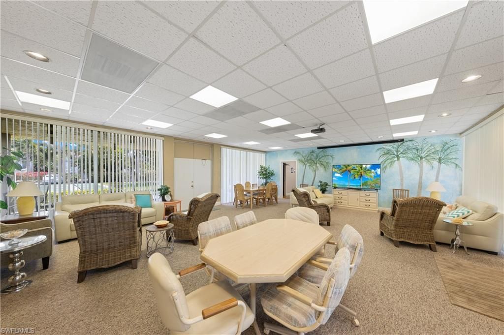2244 Winkler Ave, Unit 213, Fort Myers, FL 33901 Photo