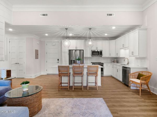 805 Mulberry Street, Unit 102, Beaufort, NC 28516