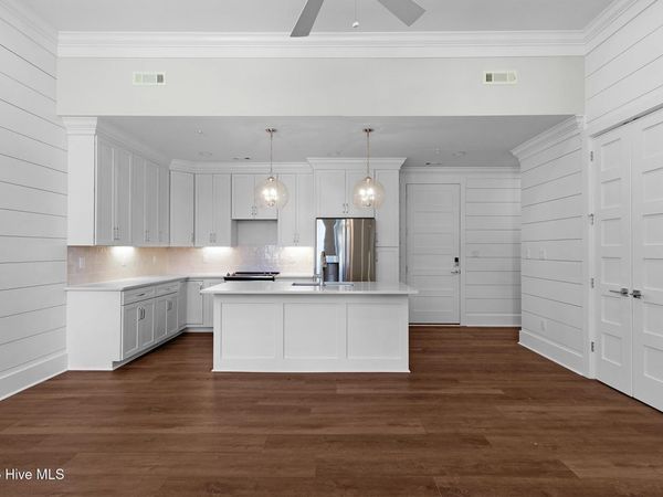 805 Mulberry Street, Unit 104, Beaufort, NC 28516